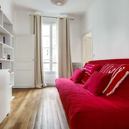 Apartment Welkeys Lorette Paris